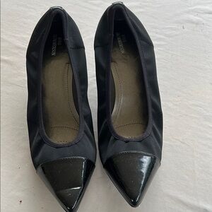 Ros Hommerson Black Flats Sleek Design